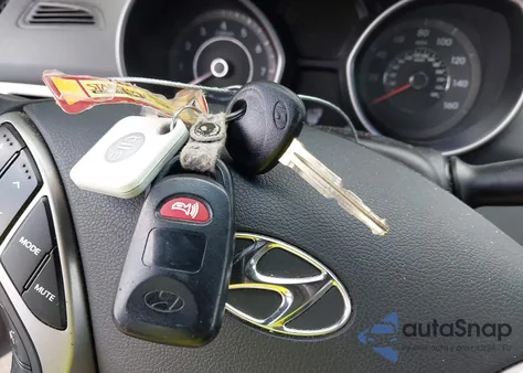 2013 Hyundai Elantra Gls from USA, damaged, VIN 5NPDH4AE0DH362012